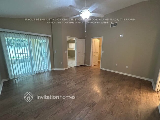 Building Photo - 1603 Bondurant Way