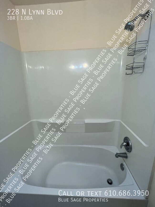 Building Photo - Beautiful 3 Bedroom 1 Bath in Upper Darby