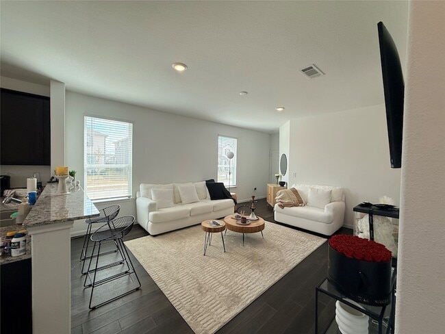 Building Photo - 17802 Plow Horse Ln