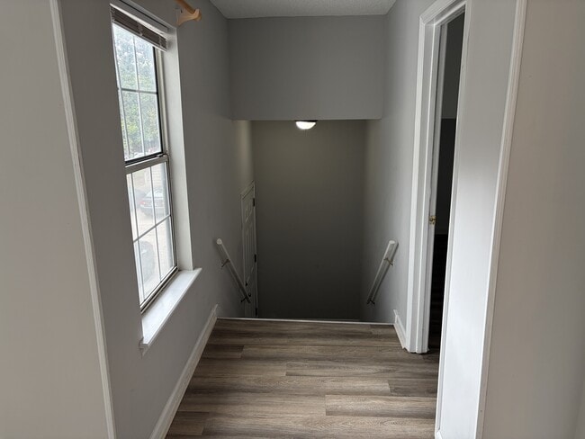 Building Photo - 1034 Stones Throw Dr NW