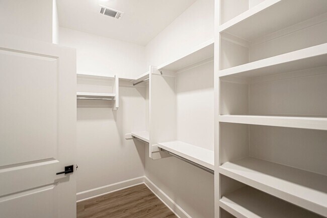 Building Photo - 306 Kanis Ridge Dr