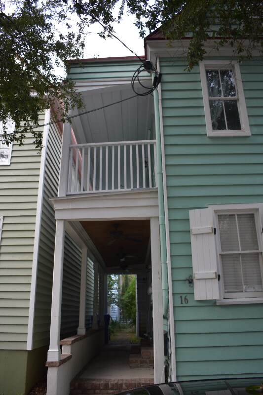 Primary Photo - 16 Duncan St