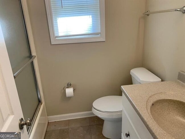 Building Photo - 768 Emerald Forest Cir SW