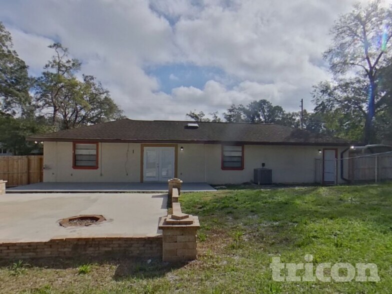 Building Photo - 2440 Princeton Rd