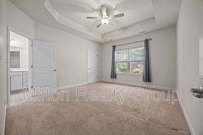 Building Photo - 75 Rolling Waters Ct