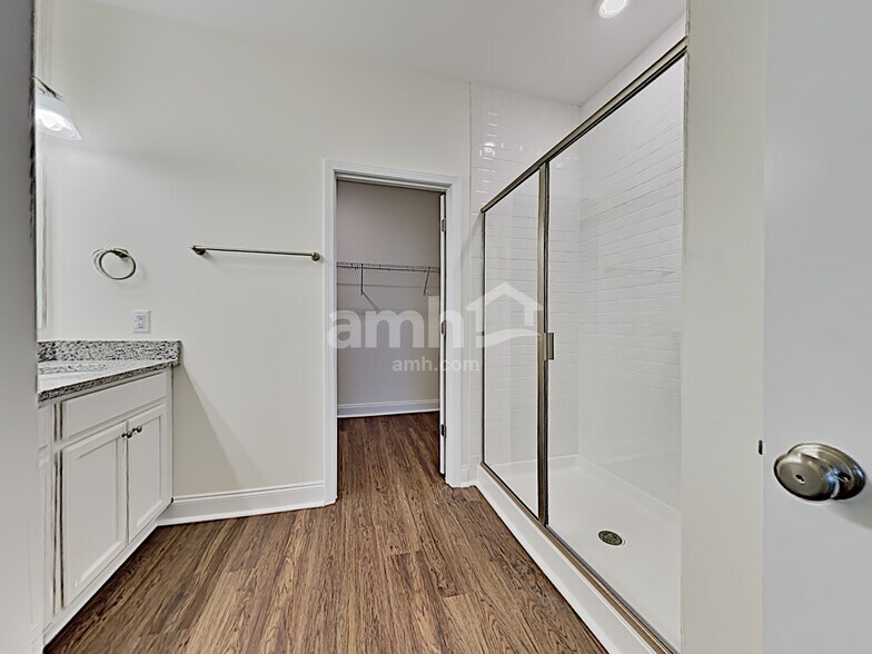 Building Photo - 24 Crabapple Cir