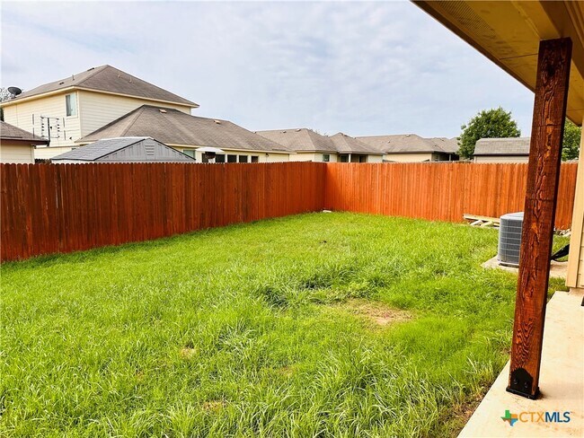 Building Photo - 532 Magnolia Wind