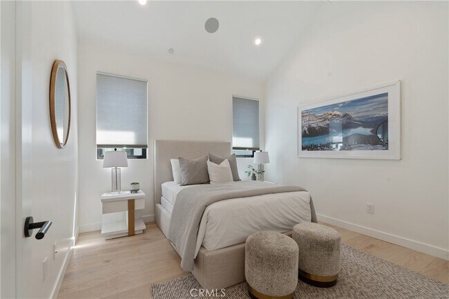 Building Photo - 11825 Tennessee Ave