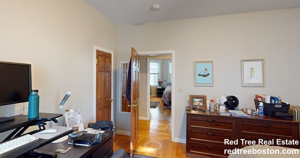 Building Photo - 23 Tufts St