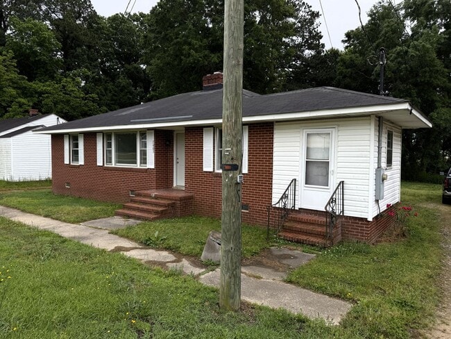 Building Photo - 7003 West Mount Drive