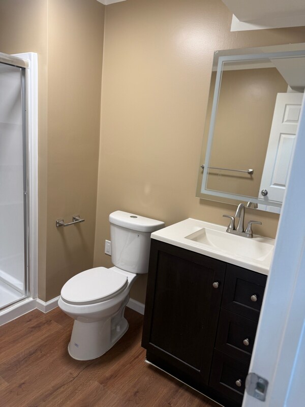 Building Photo - 352 Reserve Ln