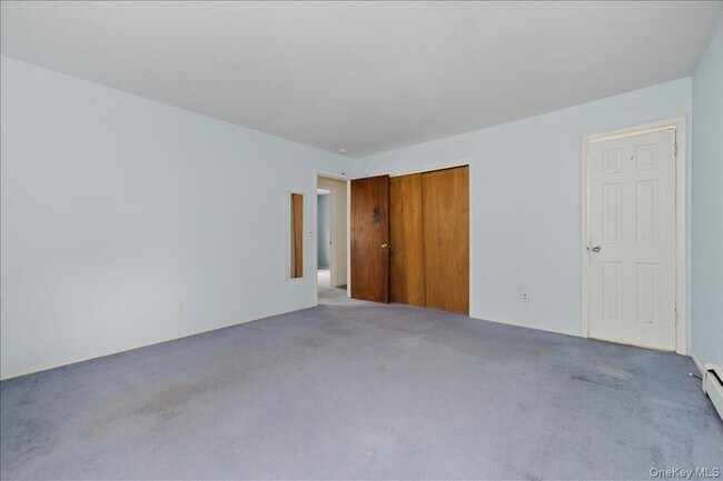 Building Photo - 10 Park Manor Ct