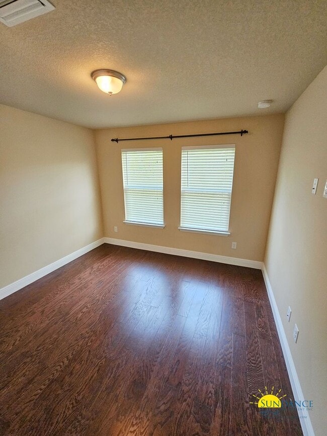 Building Photo - 122 Sandpine Loop