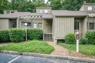 Building Photo - 129 Eagle Ct