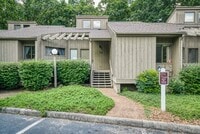 Building Photo - 129 Eagle Ct
