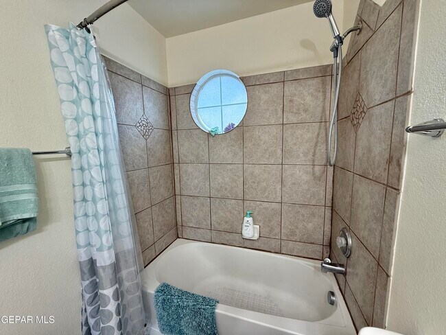 Building Photo - 3625 W Vitex Cir