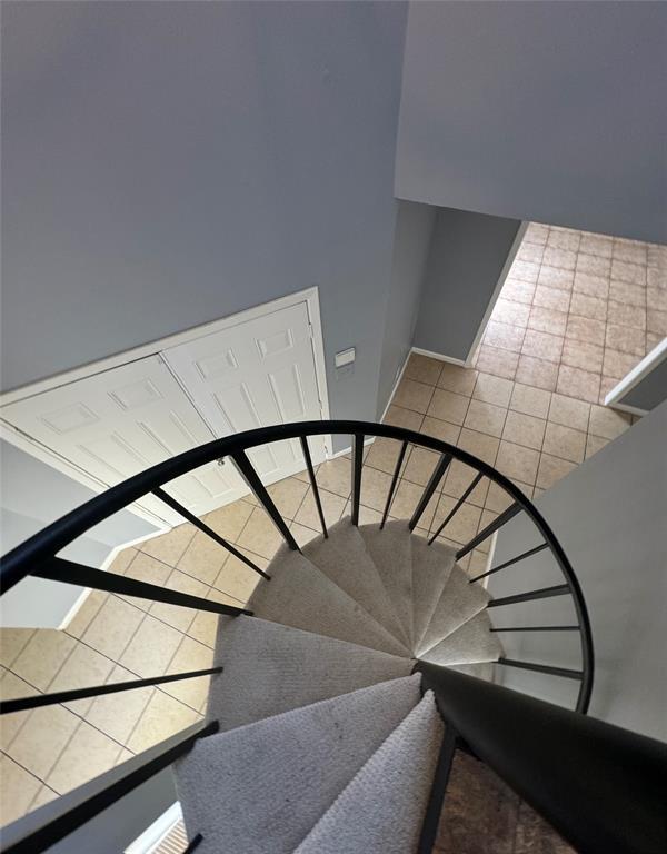 Building Photo - 12011 Carriage Ridge Ct