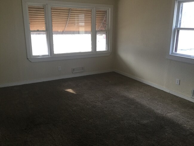 Building Photo - 5848-50 N 64th St