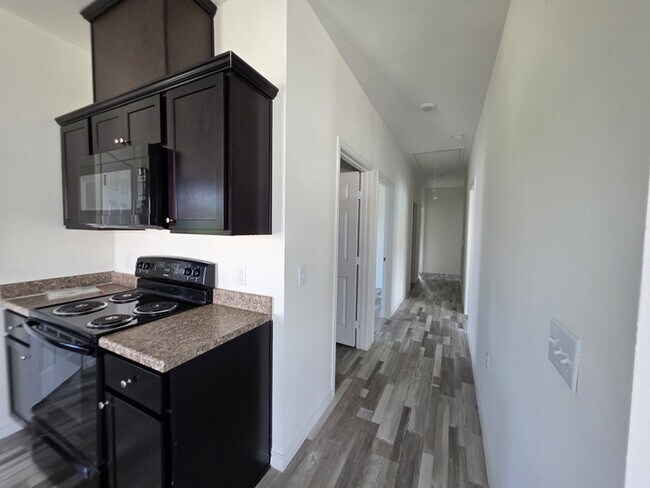 Building Photo - 4/2/2-Mardi Gras Floorplan