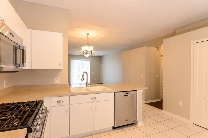 Building Photo - 1842 Linton Ln