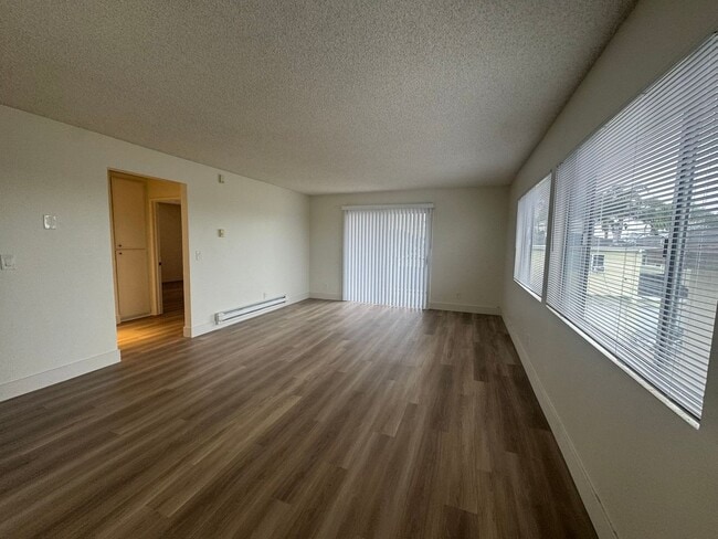 Building Photo - LA 789 - Rudolph