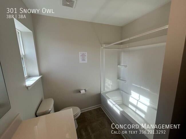 Building Photo - 301 Snowy Owl Ct