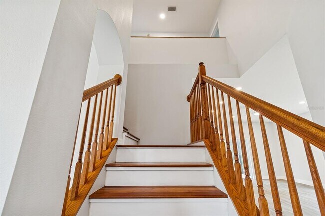 Building Photo - 18154 Sandy Pointe Dr