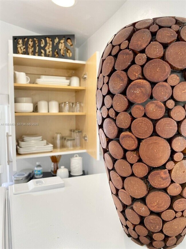 Building Photo - 14036 NW 3rd Ave