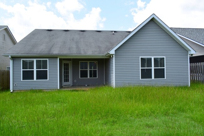 Building Photo - 253 High Meadows Cir