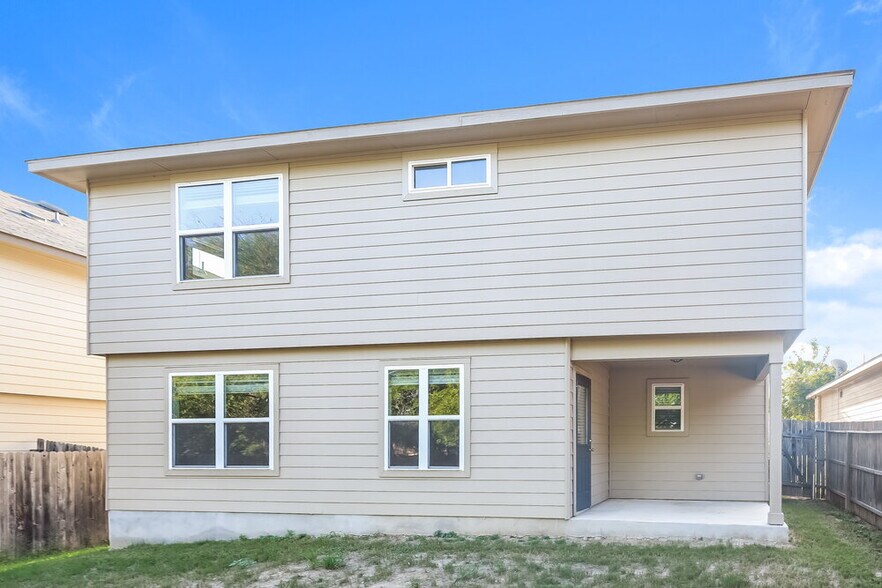 Building Photo - 8811 Mustang Pass