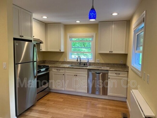 Building Photo - 5702 Hatchery Ct