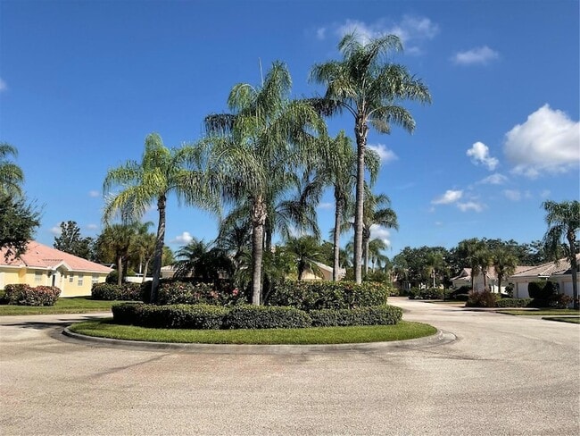 Building Photo - 5518 Modena Pl