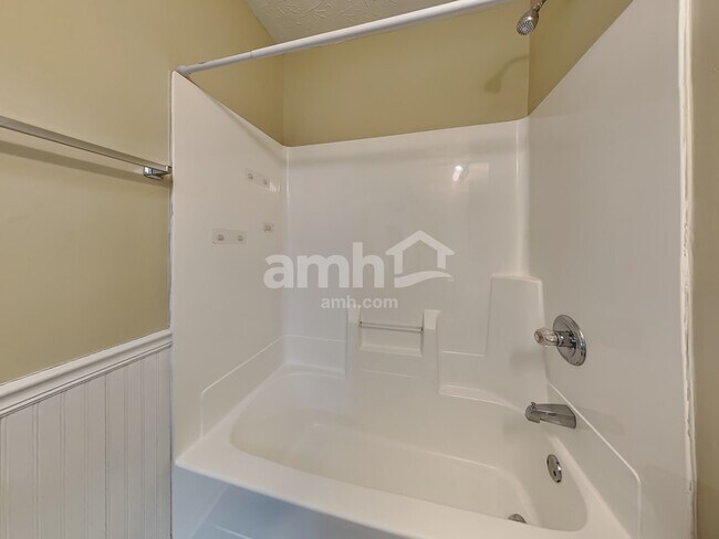 Building Photo - 1567 Wildbrook Ct