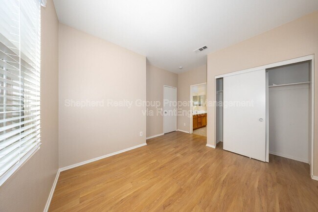 Building Photo - 2985 Breezy Meadow Cir