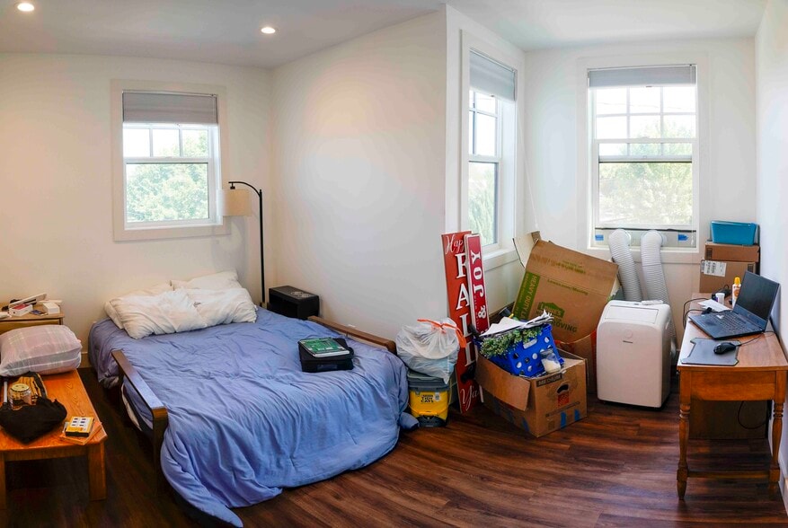 Bedroom 1 - 780 Forest St