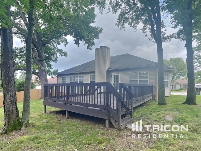 Building Photo - 832 Aimes Ct