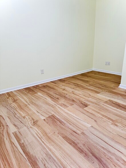 Building Photo - 188 Tibton Cir