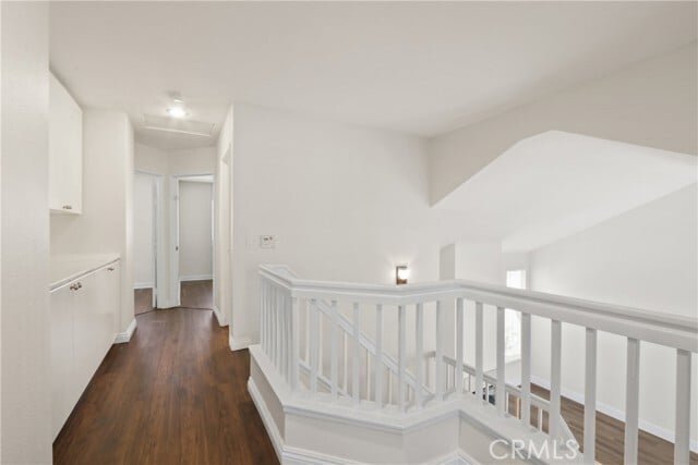 Building Photo - 2721 Green River Rd