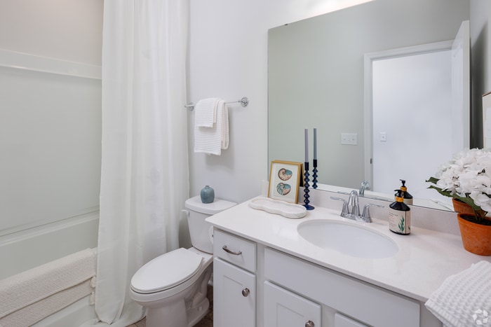 Building Photo - 367 Augustine Dr