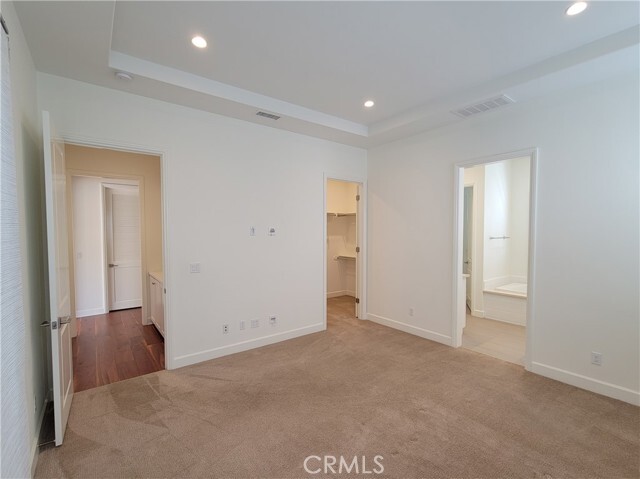 Building Photo - 115 Rotunda