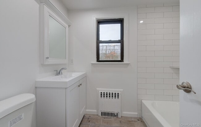 Building Photo - 23 Park Ave