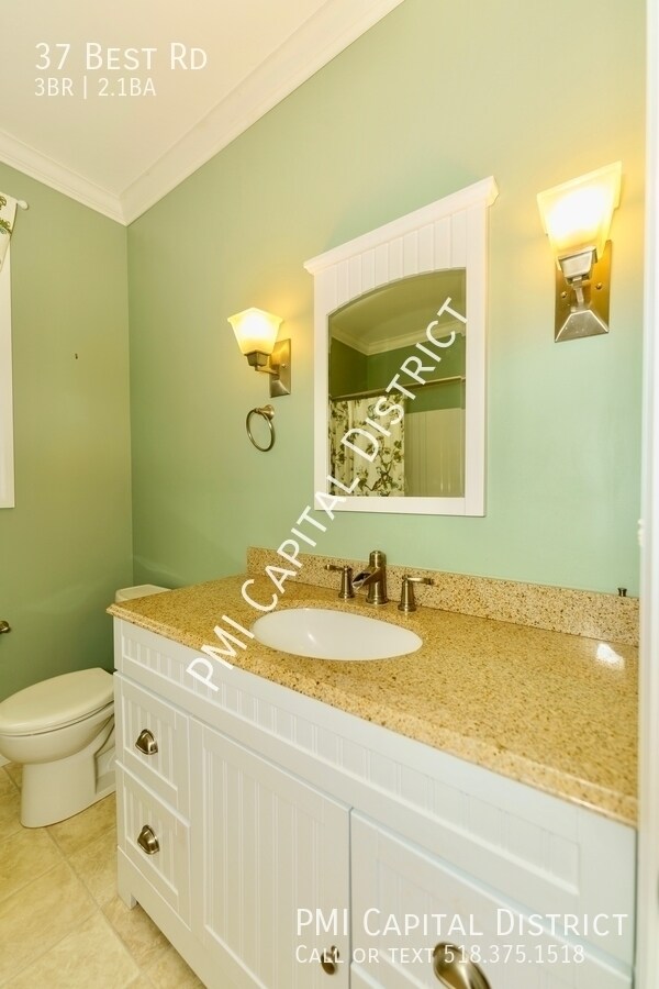 Building Photo - 37 Best Rd