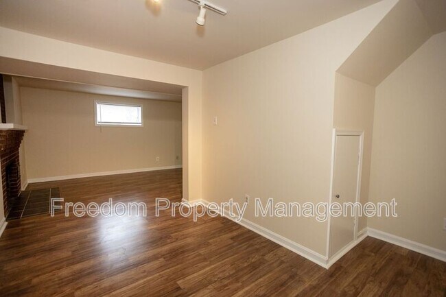 Building Photo - 5914 Ridge View Dr