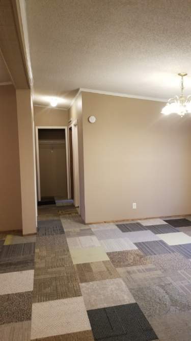 Building Photo - 1271 Grand Ridge Dr