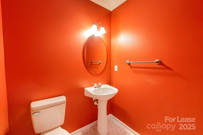 Building Photo - 4831 Stowe Derby Dr