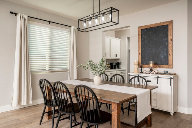 Building Photo - 9336 W Georgia Ave