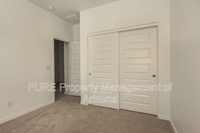 Building Photo - 3769 N 102nd Ave