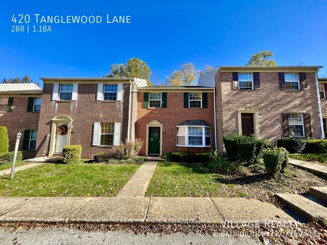 Building Photo - Spacious 2-BR Townhome in Dallastown Schoo...