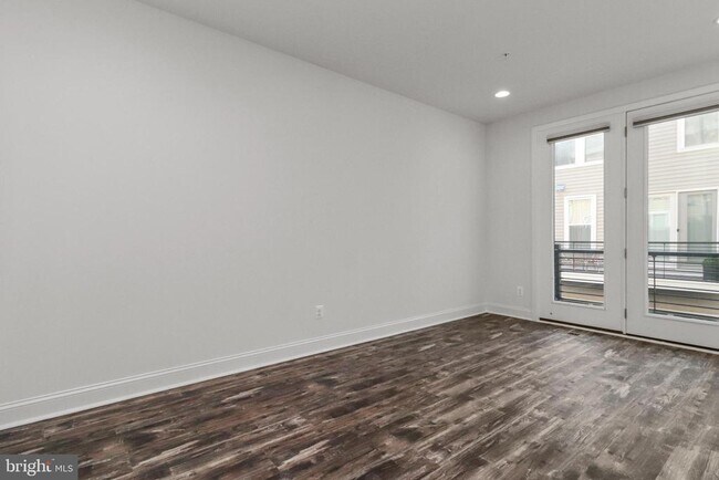 Building Photo - 14583 Lakestone Dr