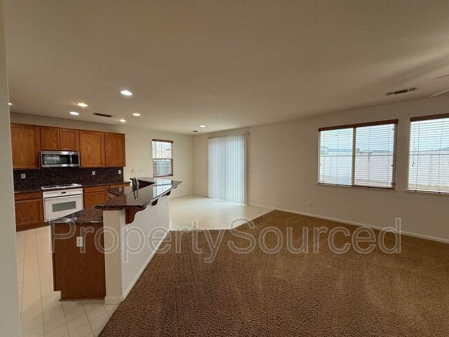 Building Photo - 17340 Ferndale St